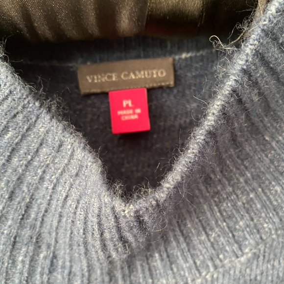 ✨New Vince Camuto Mutton Sleeve Mockneck Sweater LP - Picture 4 of 9